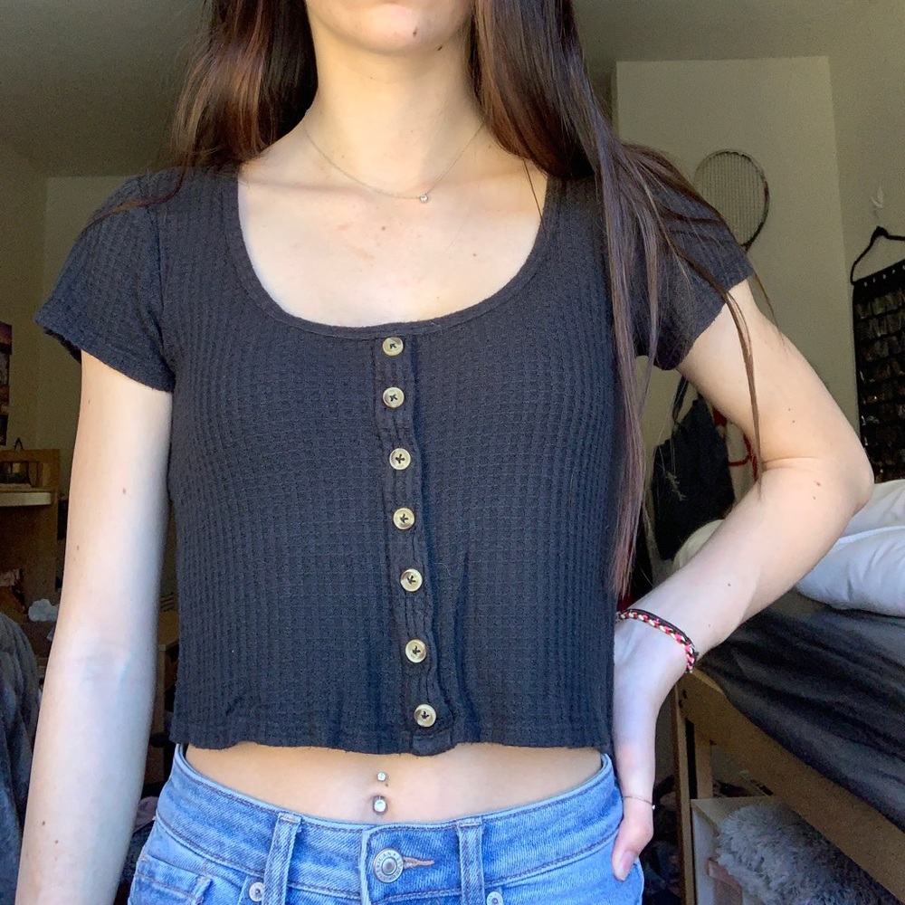 Me to We (PacSun) crop top